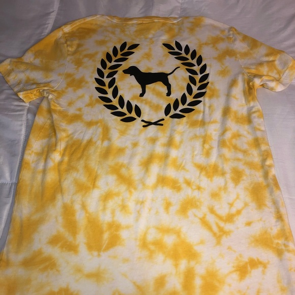 oversized PINK t-shirt - Picture 2 of 2